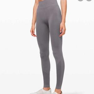 Lululemon ebb to street legging